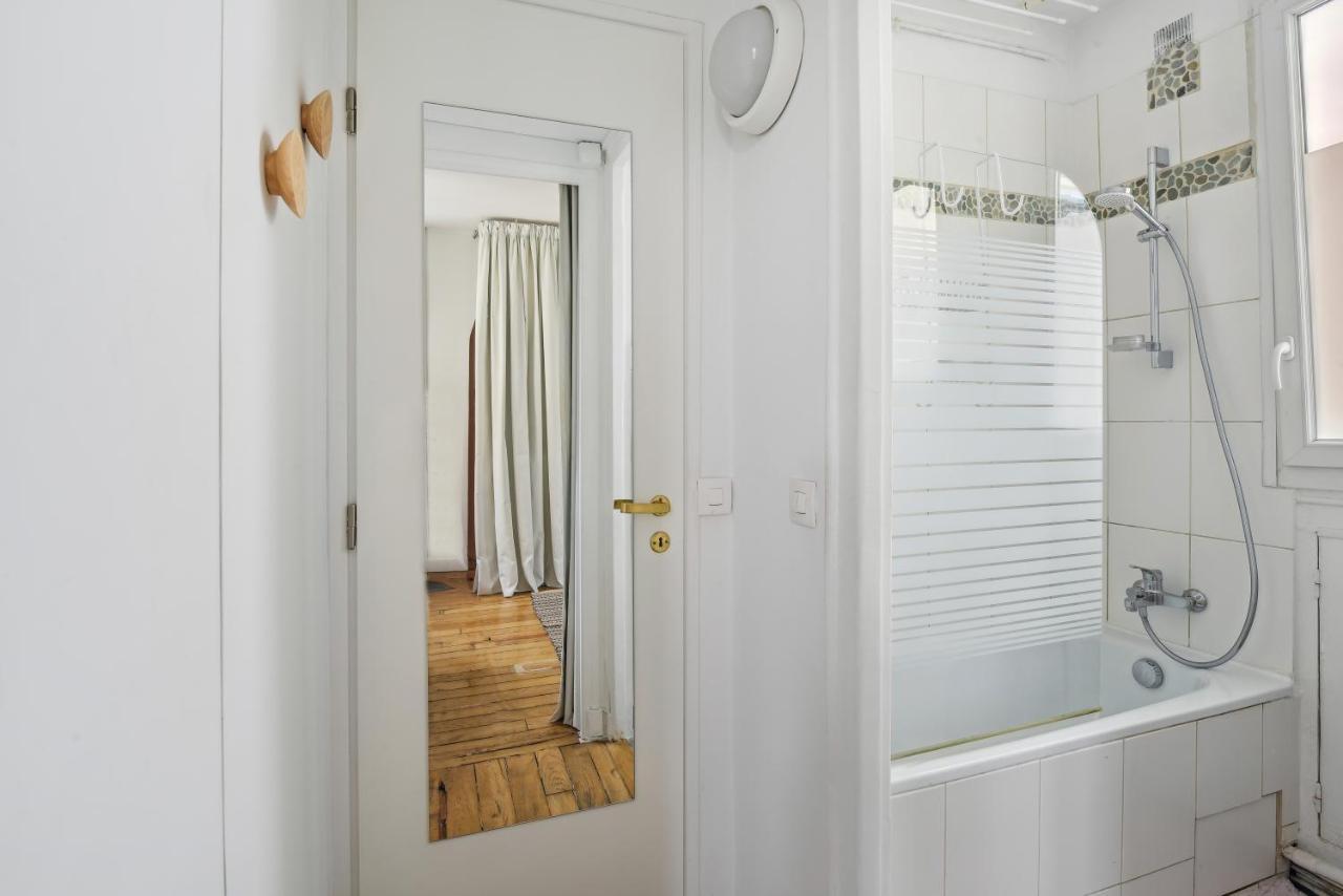 Charming Duplex In Privatestreet, Citycenter Париж Екстериор снимка